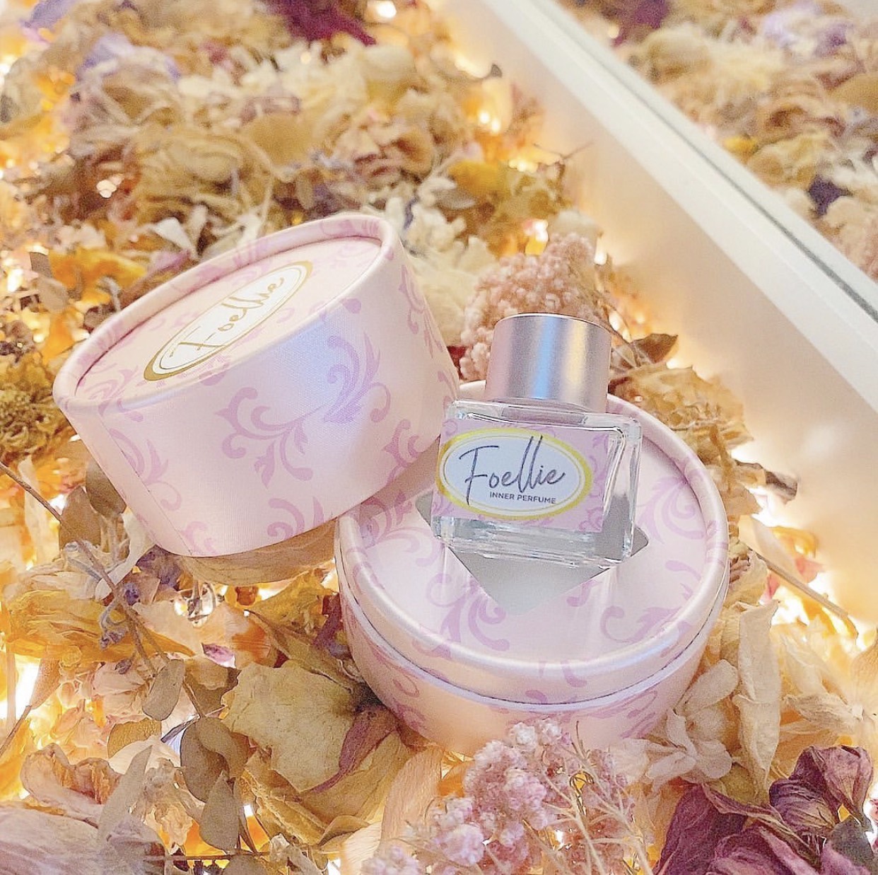 [Che Tên Nhạy Cảm] Nước hoa vùng kín giúp vùng kín luôn thơm tho Foellie Eau De Innerb Perfume 5ml (Hộp Hồng) - Tuileries