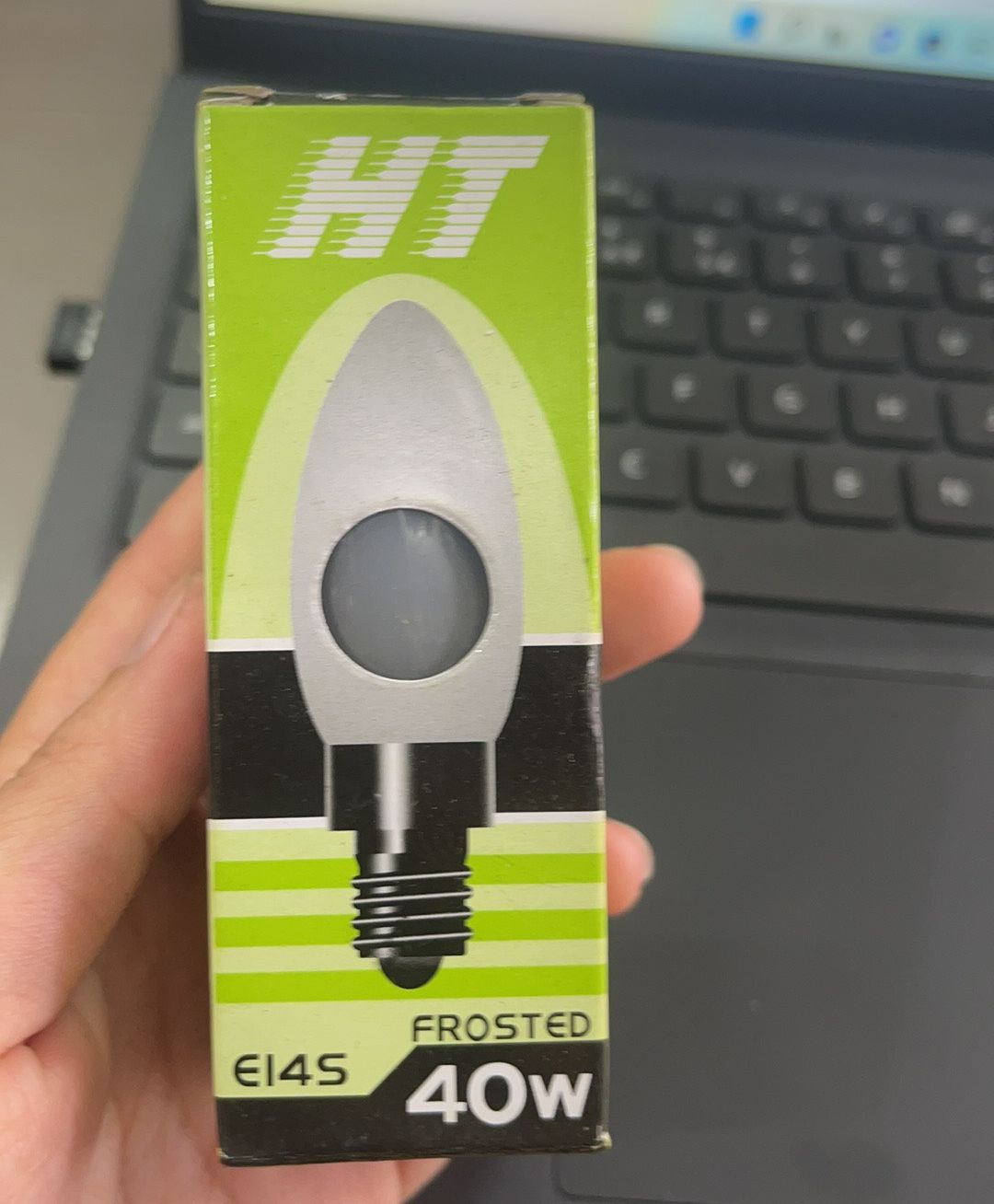 Bóng Đèn Sợi Đốt C35 (Sợi Tóc) Cà Na (Quả/ Trái Nhót) 40W