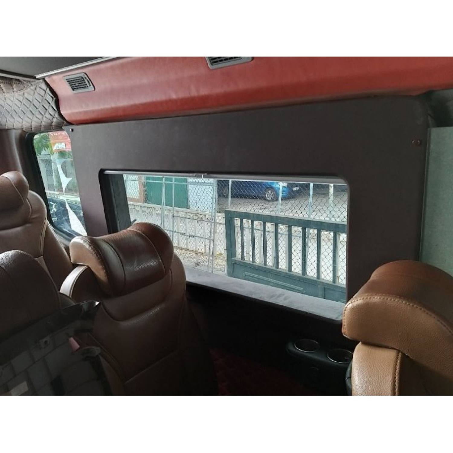 rèm cơ hoặc điện cho xe limousine