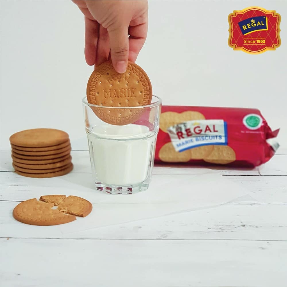 BÁNH QUY REGAL MARIE BISCUITS (120g) - NHẬP KHẨU INDONESIA