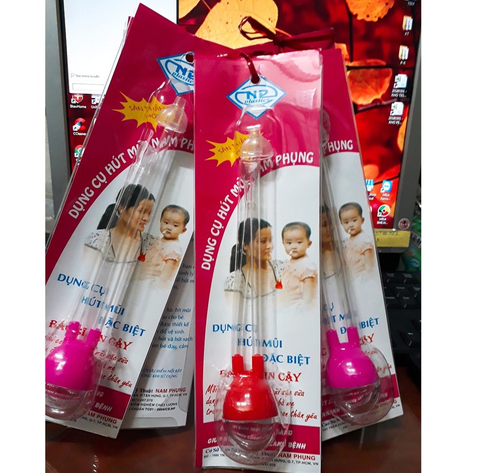 Dụng Cụ Hút Mũi - Màu Ngẫu Nhiên