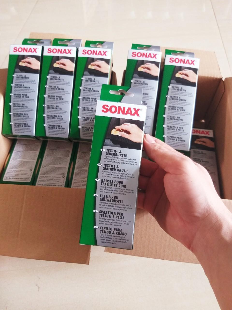 Bàn chải vệ sinh ghế da nội thất - Sonax textile & leather brush