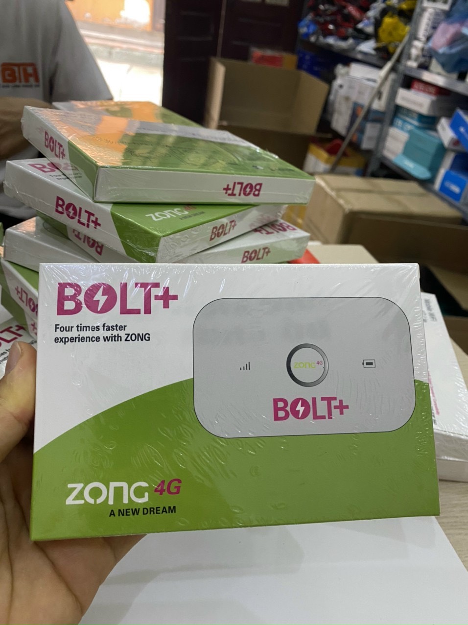 Bộ phát wifi 3G / 4G LTE Huawei E5573 150Mb/s
