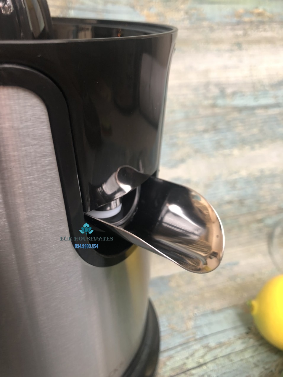 [HCM][ Lock&Lock ] Máy Vắt Cam Bằng Thép Không Rỉ Lock&Lock Ejj226Blk