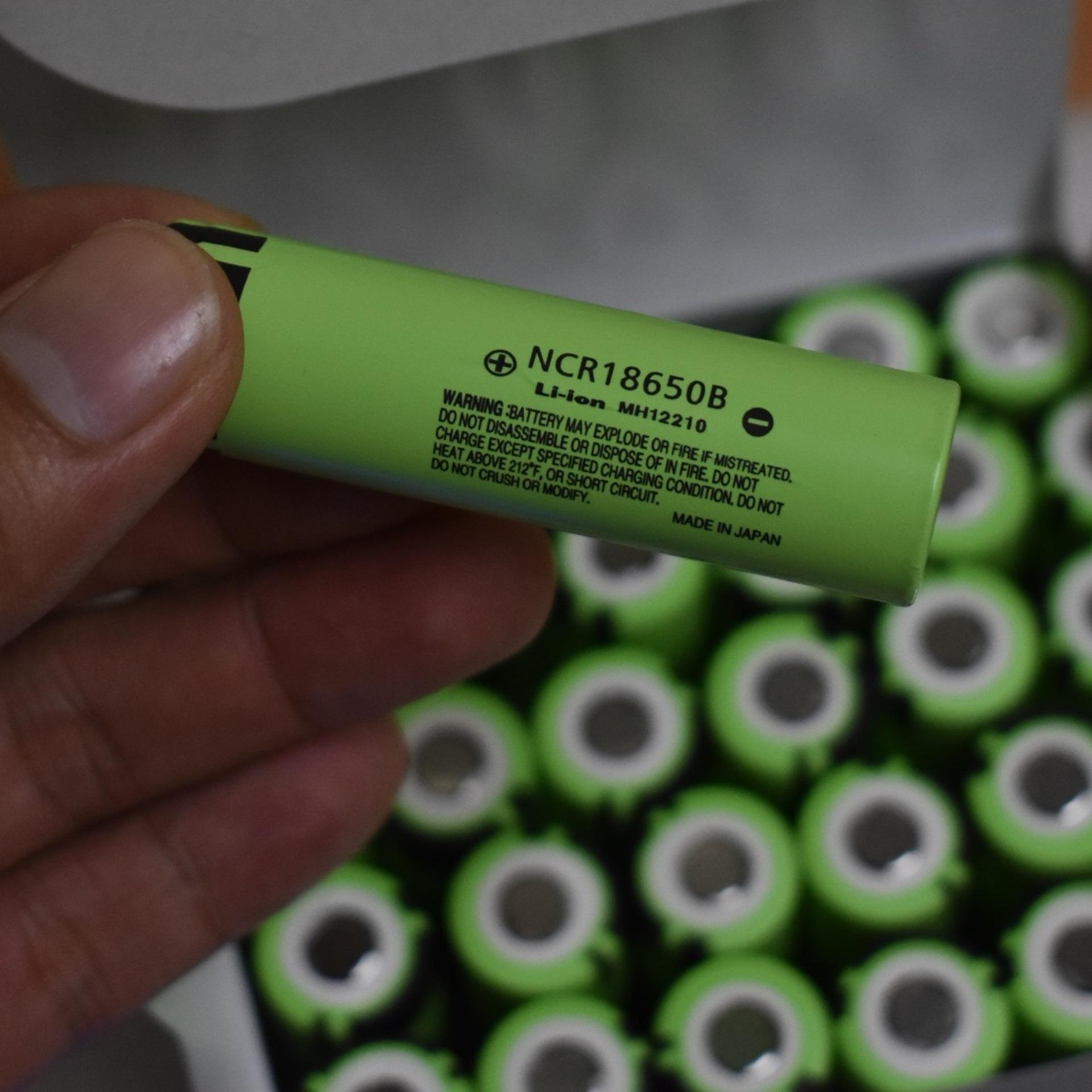 Pin lithium CGR18650CG  3.7 v pin li ion.