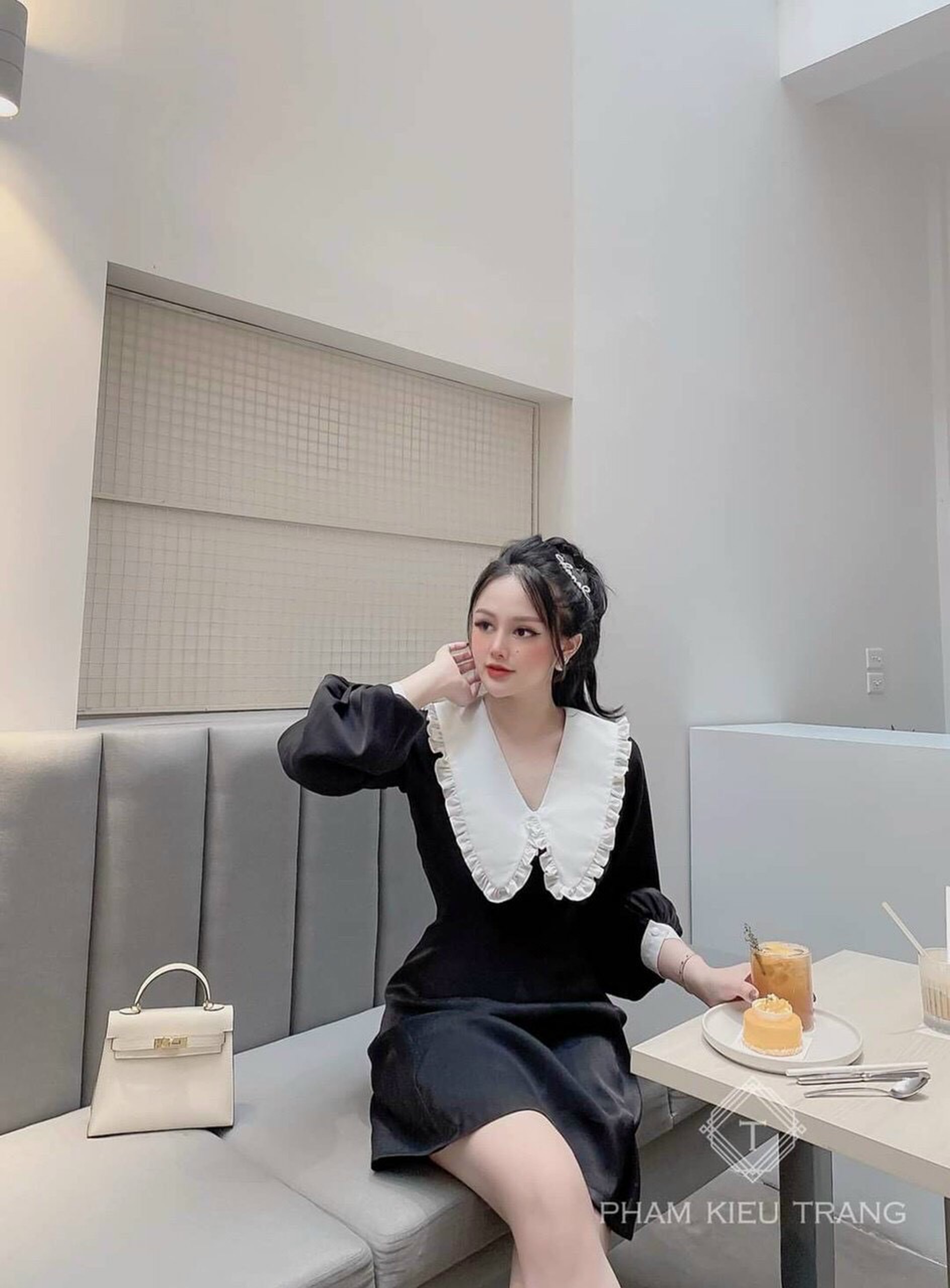 [HCM]Đầm nữ tay dài cổ bèo dễ thương