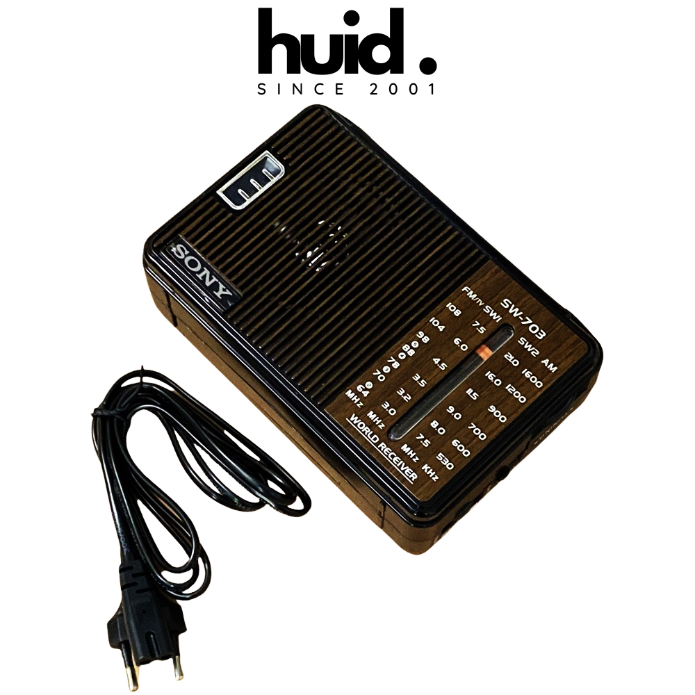 3-Band Radio Fm/Am/Sw, Strong Signal Reception, Loud and Clear Speaker, Suitable for Listening to News Sw-703