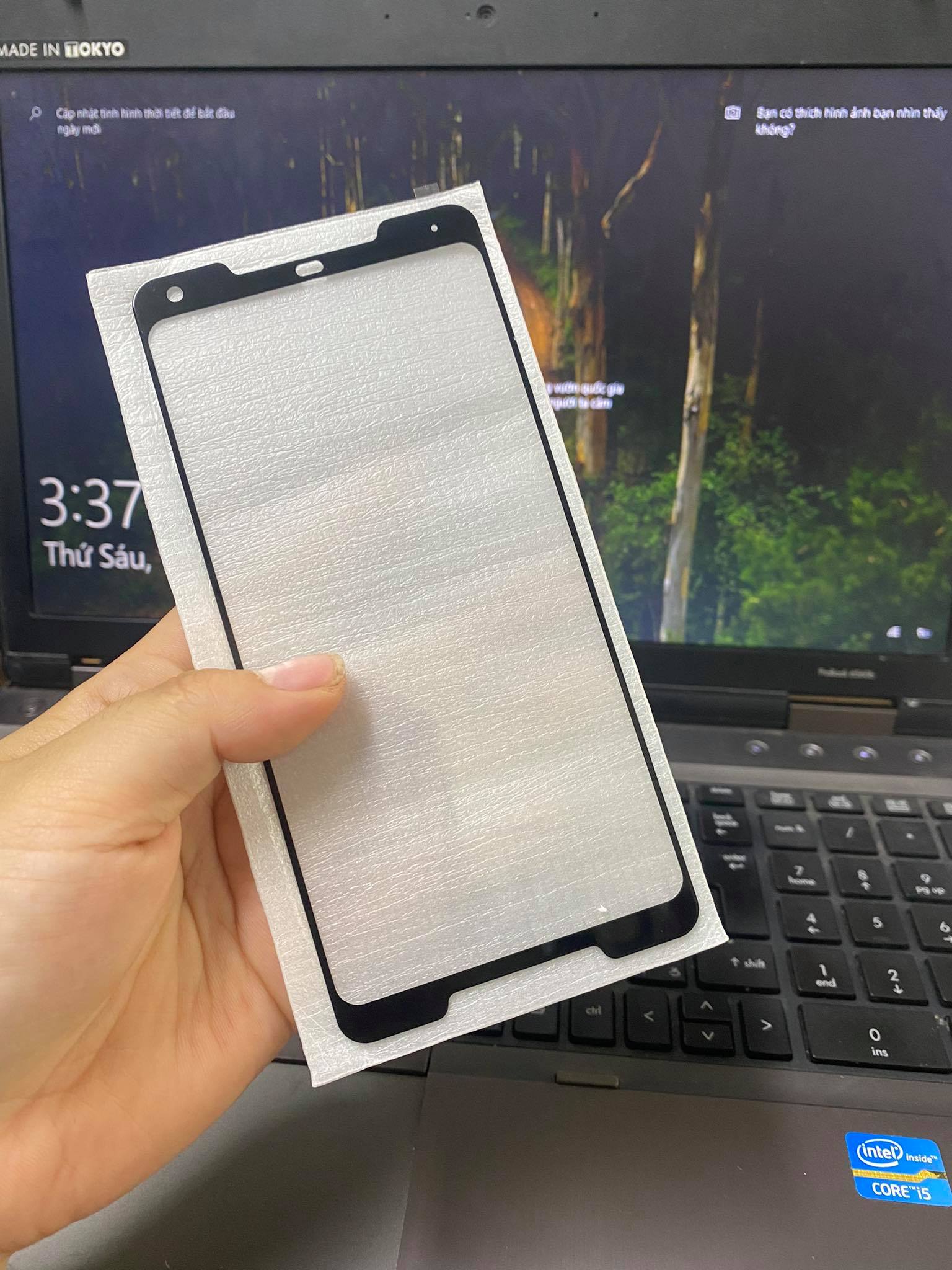 Kính cường lực full màn của google pixel 2xl