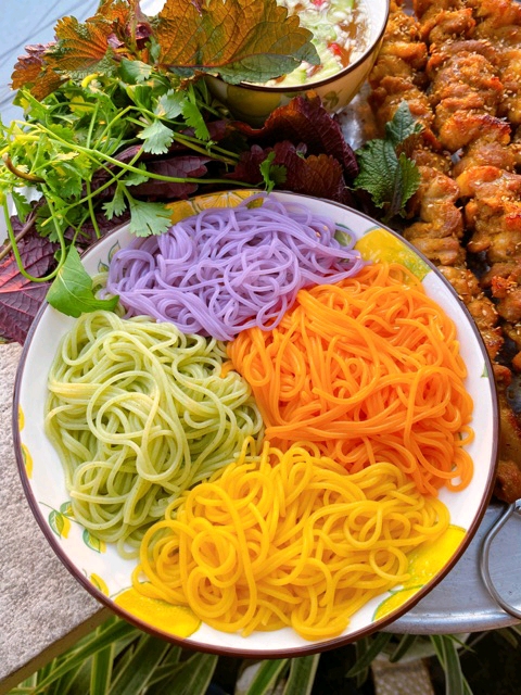 1kg Bún ngũ sắc đặc sản Cao Bằng