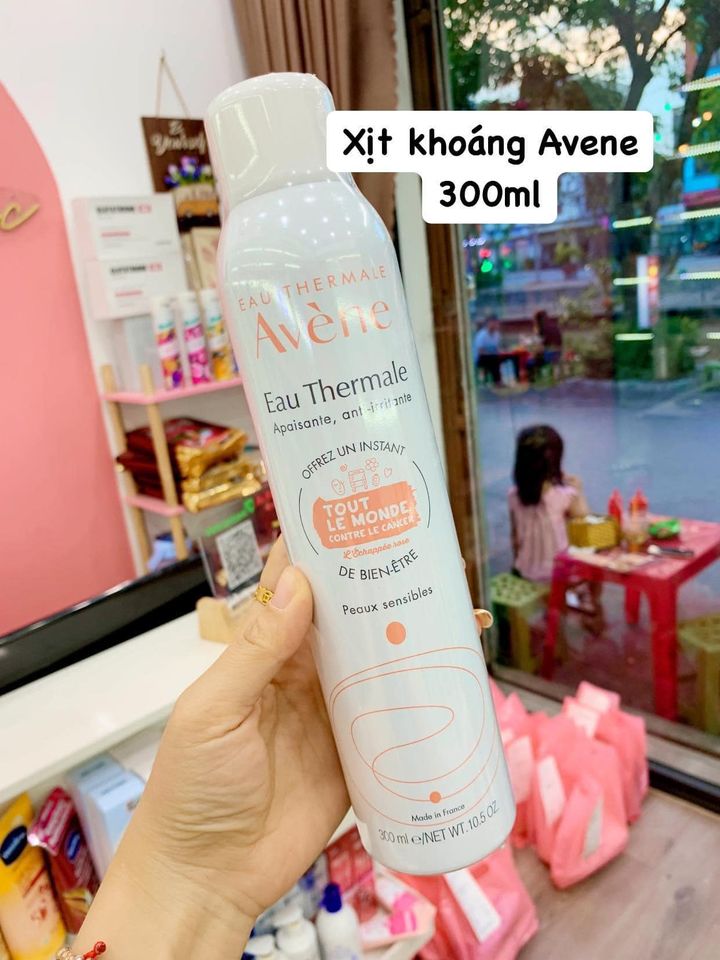 Xịt khoáng Avene 300ml