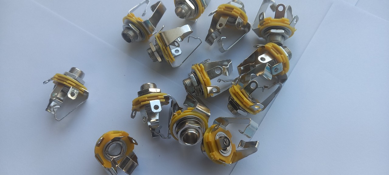 Jack 6 ly 6.5/6.35mm cái Stereo gắn vỏ thùng