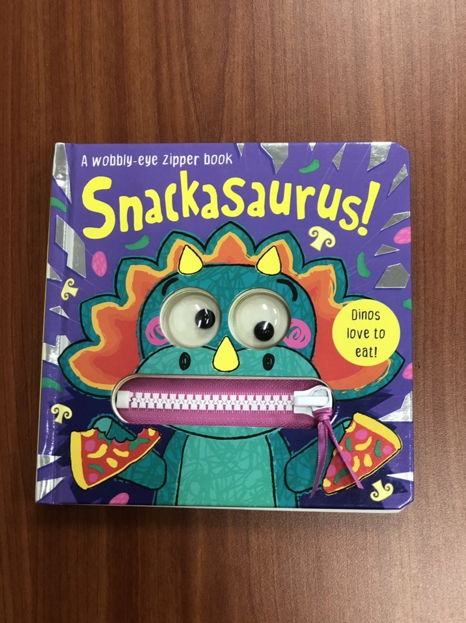 BOOKMEDI - Snackasaurus!
