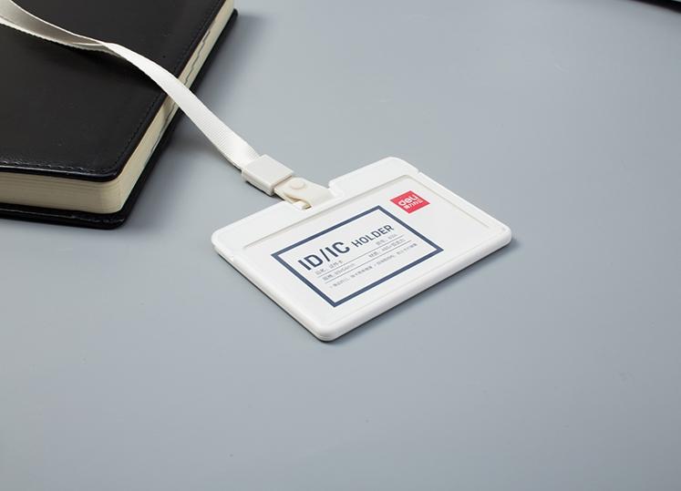 [HCM]Bảng tên Acrylic ngang (Kèm dây đeo cao cấp)