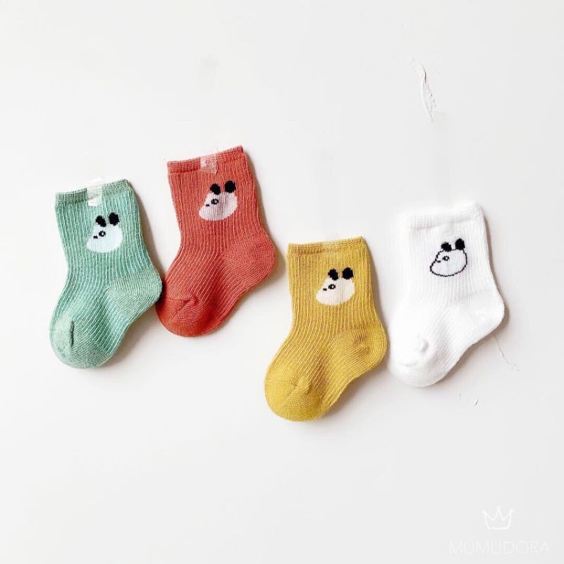 Sét 4 đôi tất chất đẹp, hình gấu cho bé từ 0-18m