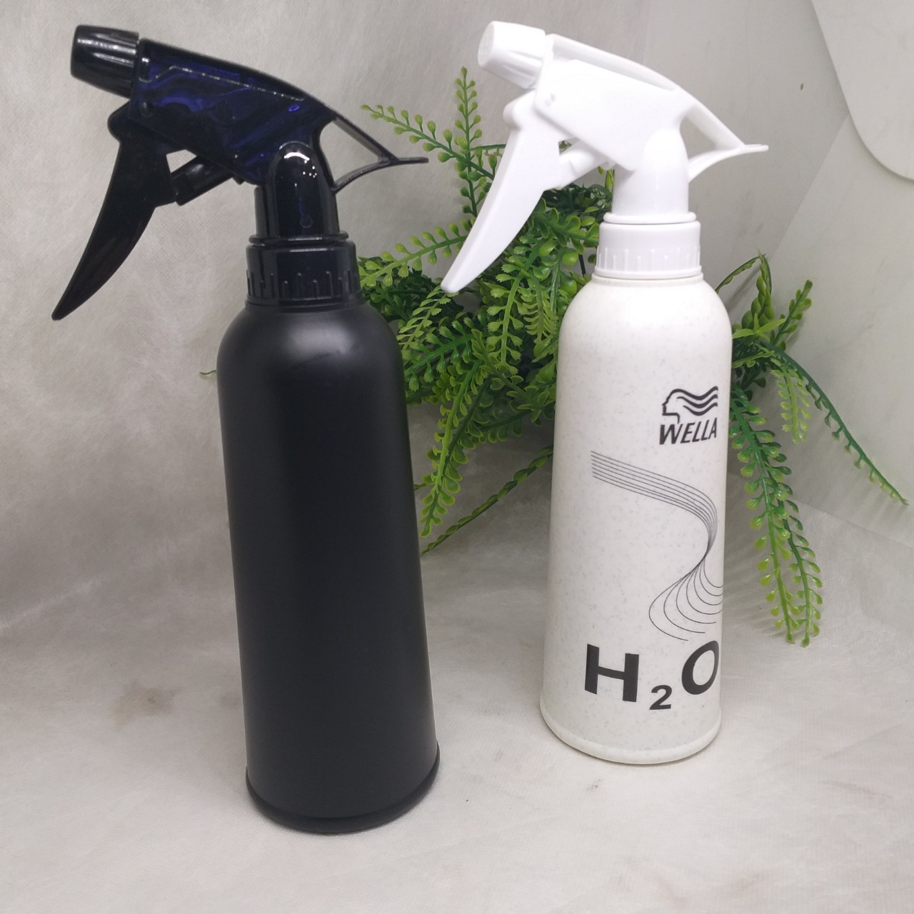 [HCM]Bình xịt nước H2O Wella 300ml