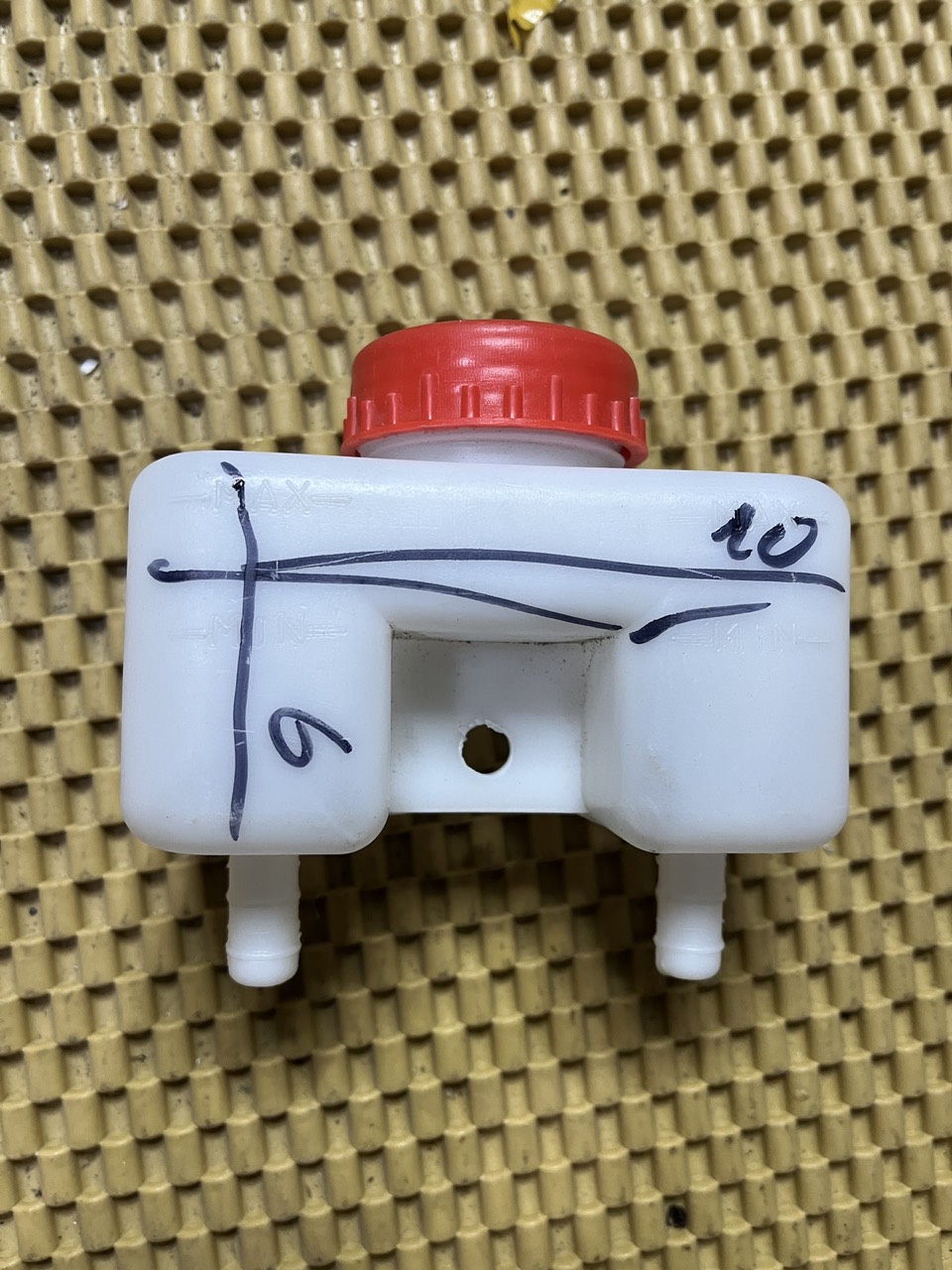 Bình dầu phanh dầu côn 130
