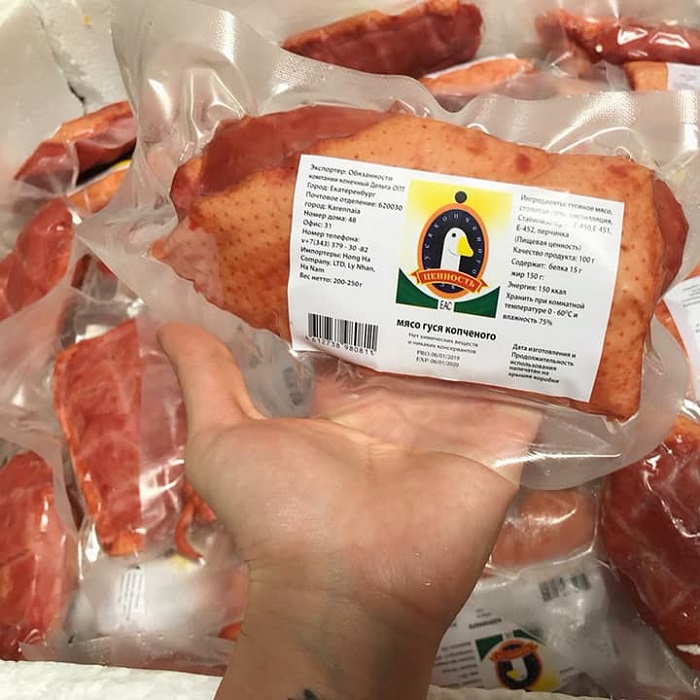 Lườn Ngỗng Hun Khói Nga