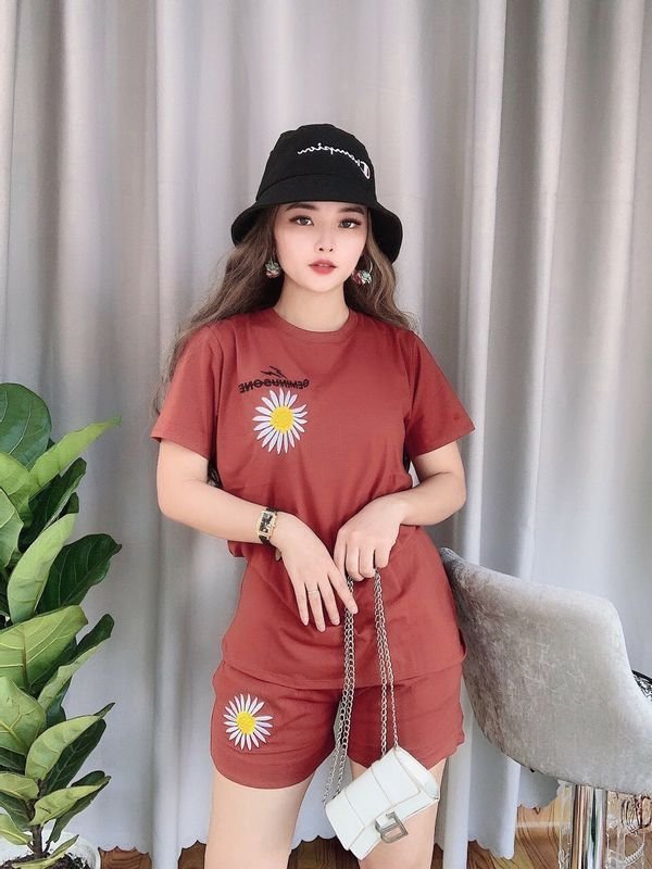 Sét Bộ Đùi Thêu Hoa Mặc Nhà