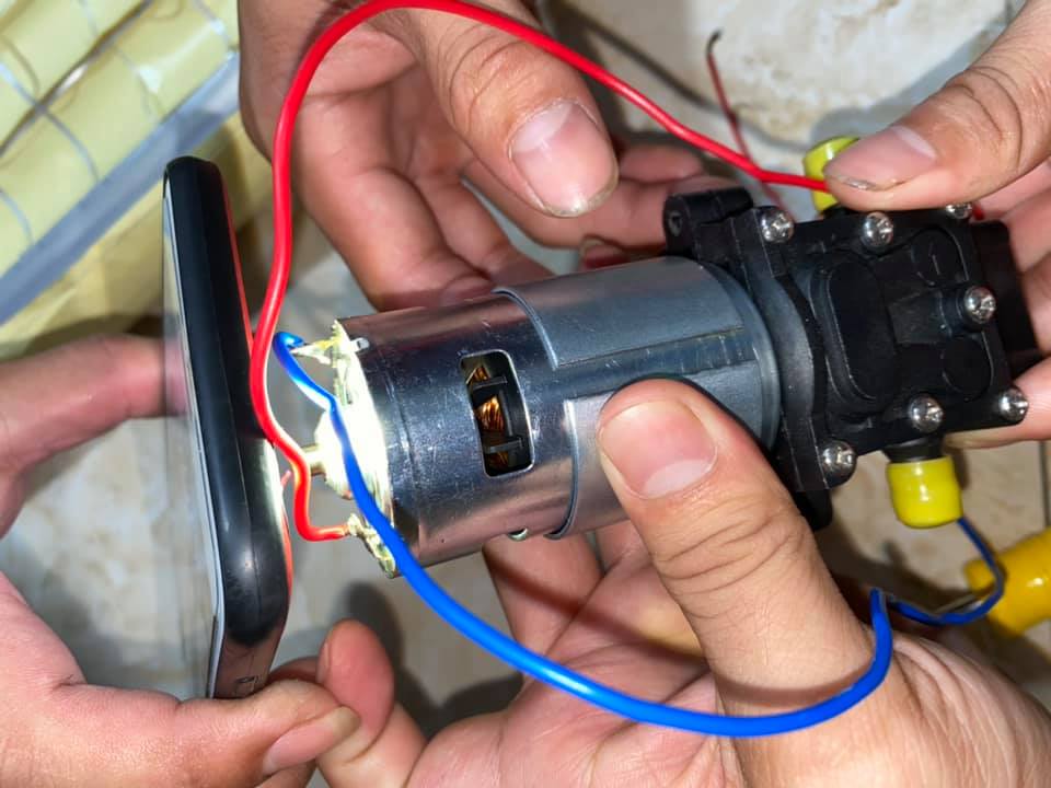 [HCM]Bơm phun sương 12v