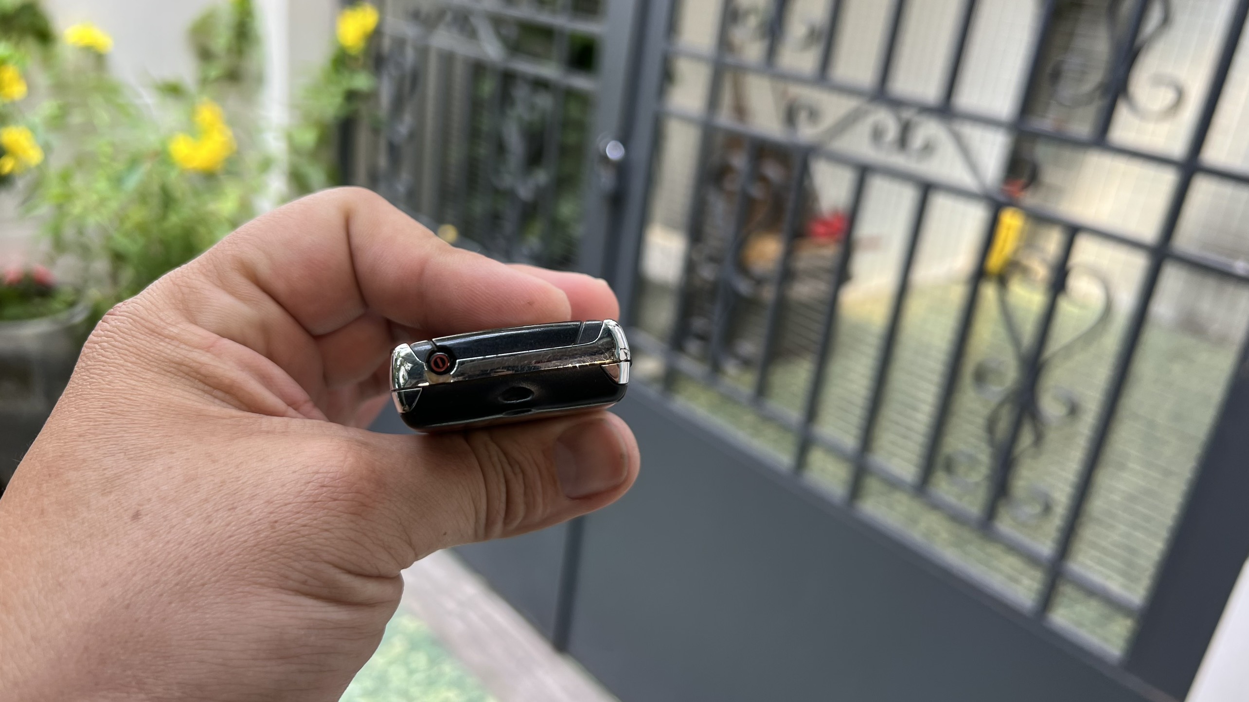 Lk Điện thoại Nokia 8810 chính hãng (1724)