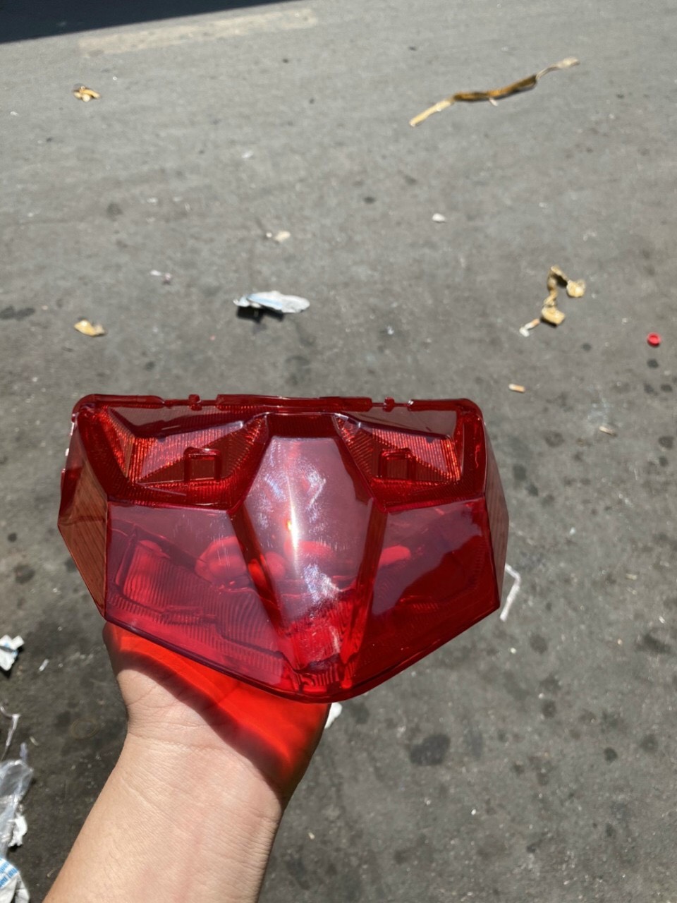 Mica chụp đèn lái hậu xe Vario 2018-2020