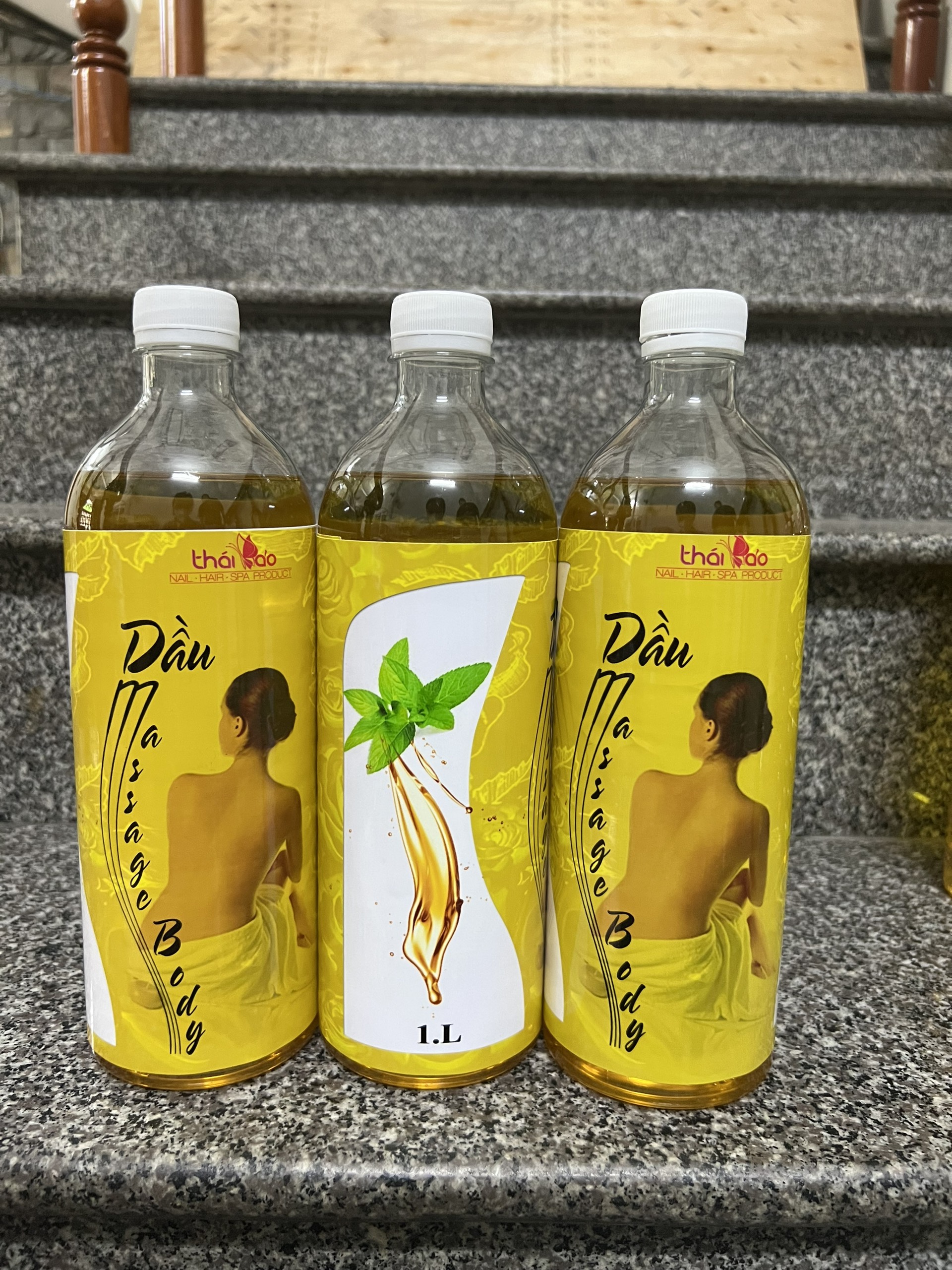 Dầu Massage Body Hương Bạc Hà - 1000ml