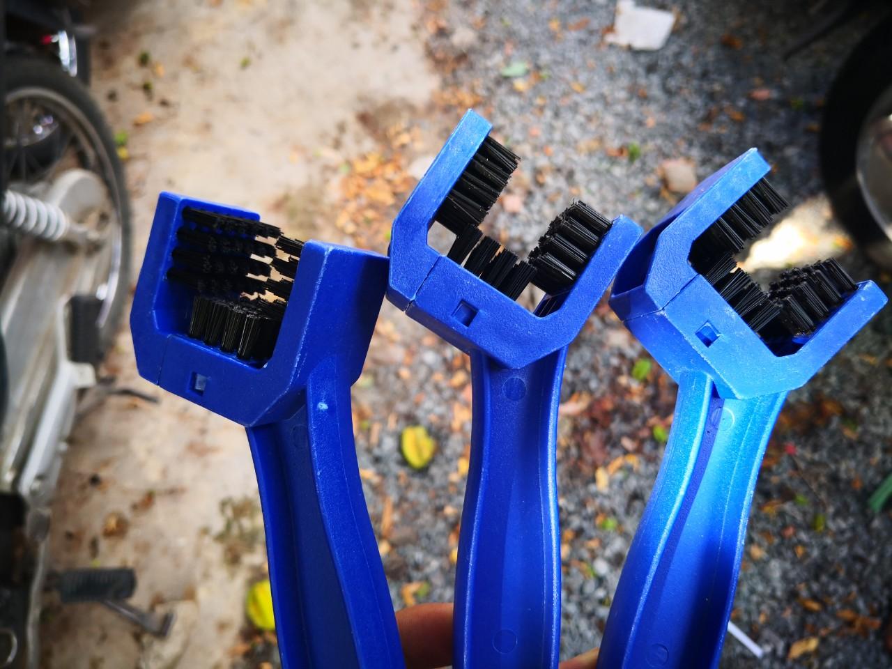 [HCM]Bộ 3 Bàn Chải Sên Vệ Sinh Sên 3D