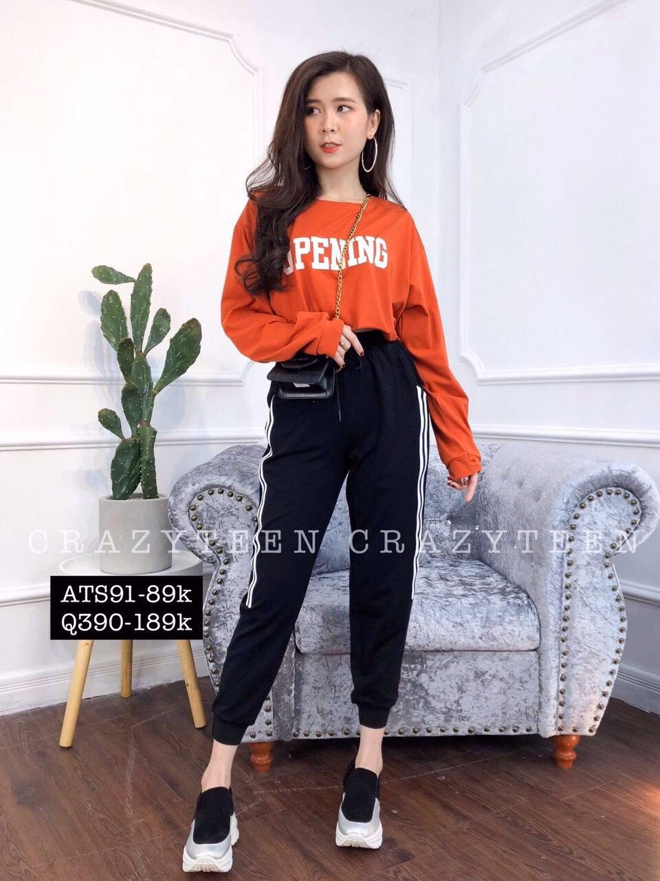 Sét Áo Thun Tay Dài Form Croptop In Chữ OPENING Kết Hợp Quần Dài Phối Viền Đùi Cực Chất TTS1043