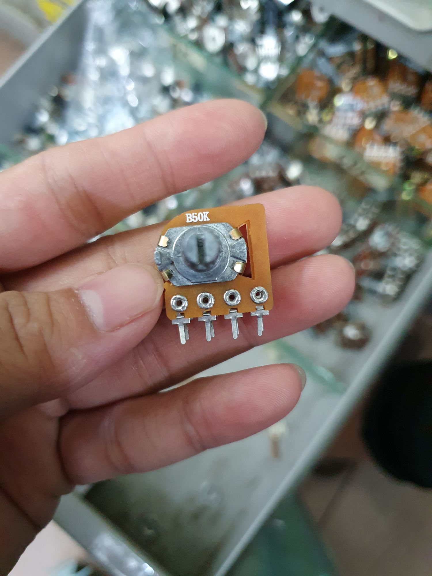 5 chiếc chiết áp 8 chân 2 hàng 50K