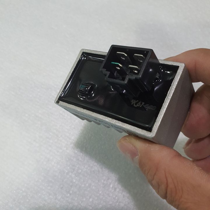 Cục sạc xe máy FUTURE NEO k FI , sạc độ kích nguồn xe [ GIÁ TỐT ] , SẠC XE MÁY FUTURE NEO