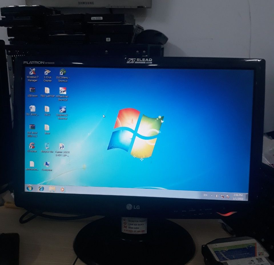 Màn hình máy tính 19in sước hiệu LG,... Thanh lý văn phòng