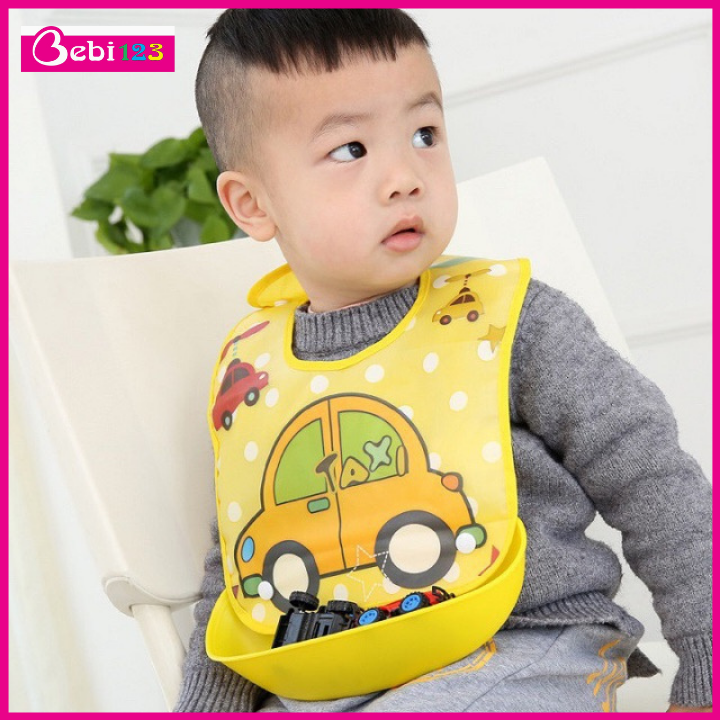 Yếm ăn chống thấm có máng hứng tiện lợi cho bé