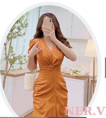 Đầm chữ v xoắn ngực mới