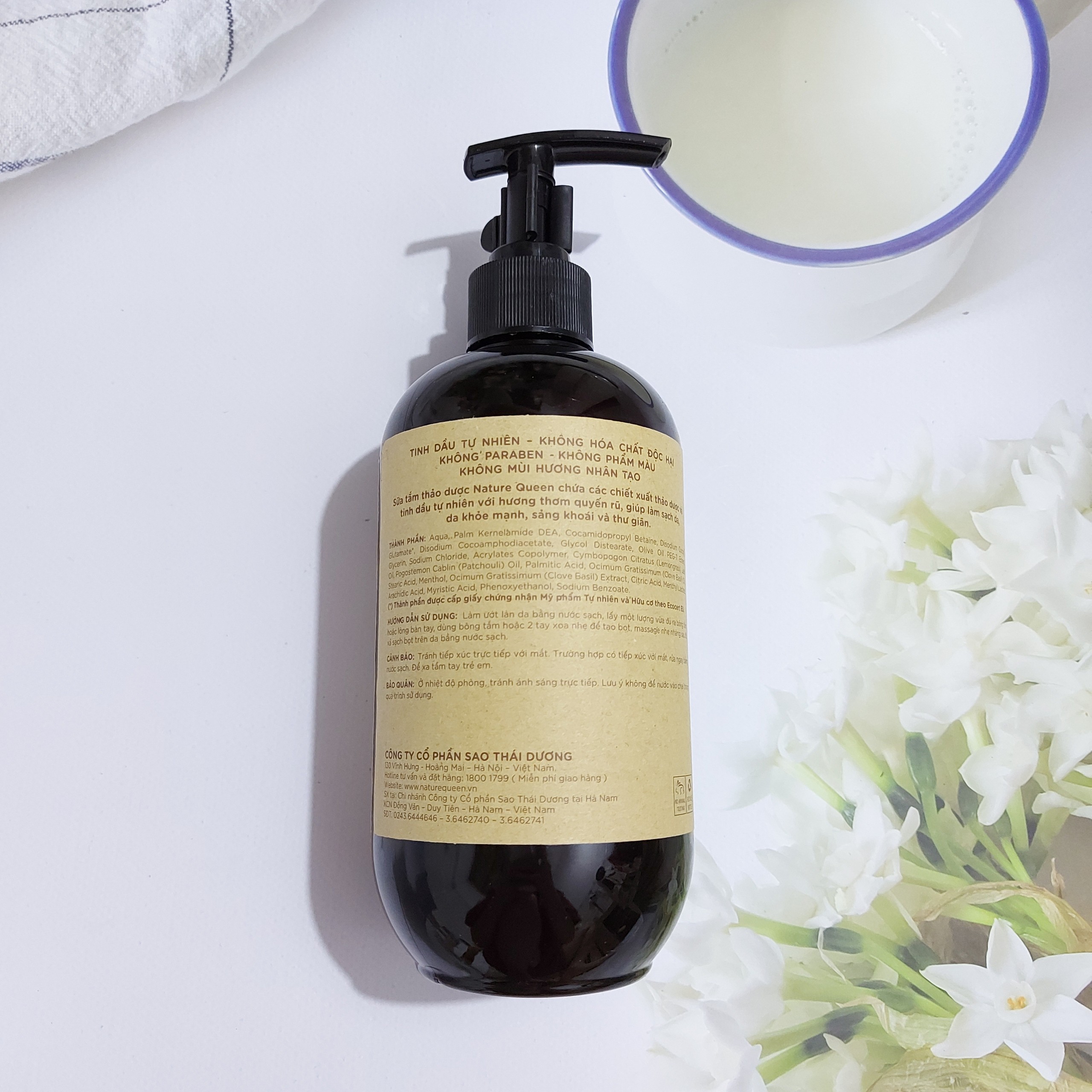 [HCM]Sữa tắm thảo dược Nature Queen - 480ml