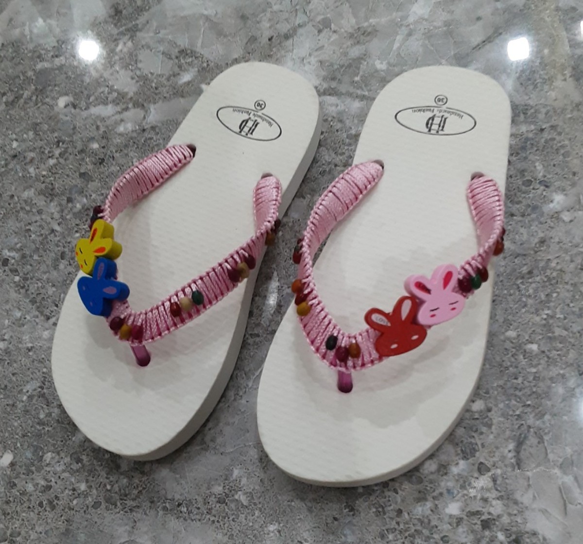 Dép kẹp bé gái, dép xỏ ngón, quai dẻo mềm, mang êm chân, siêu bền, size 25-39.