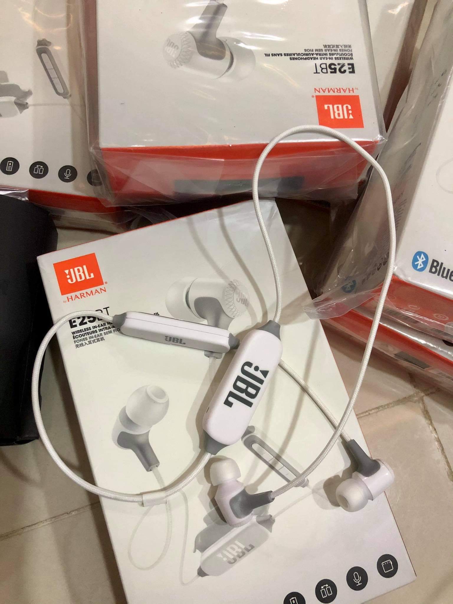 Tai Nghe Bluetooth Thể Thao JBL E25BT - Hàng Auth nội địa Mỹ