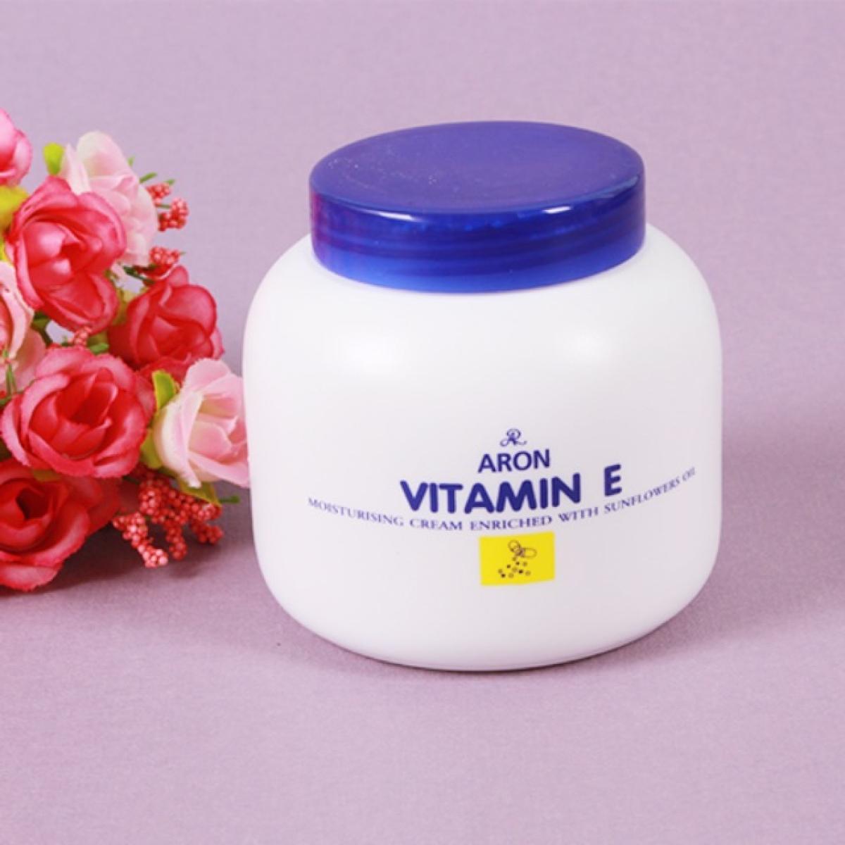 [HCM]Kem Dưỡng Ẩm Body & Face Vitamin E Aron Thái Lan