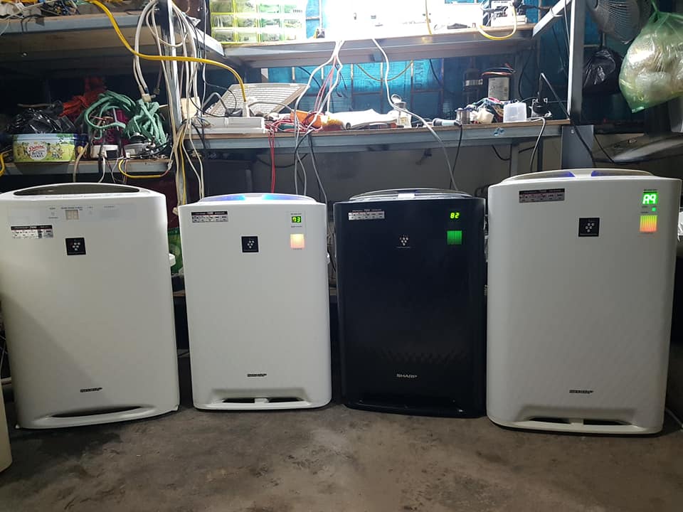 Máy lọc không khí sharp