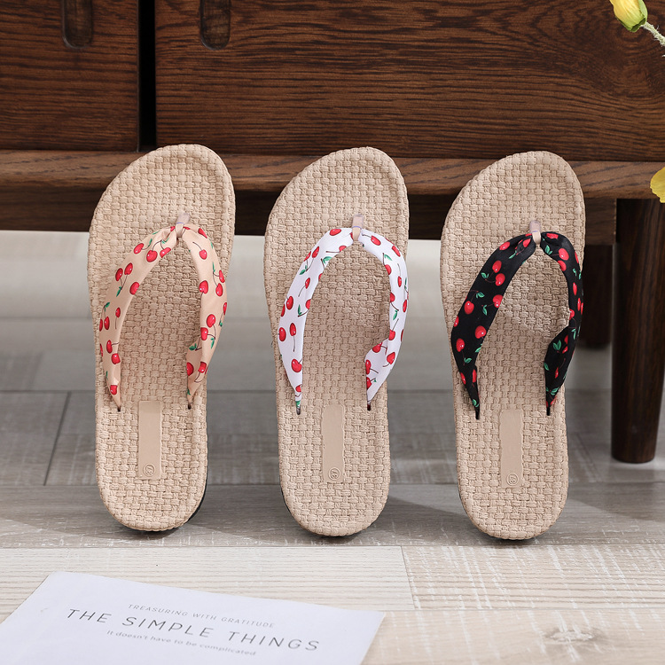 Dép Xỏ Ngón Giả Cói Cherry