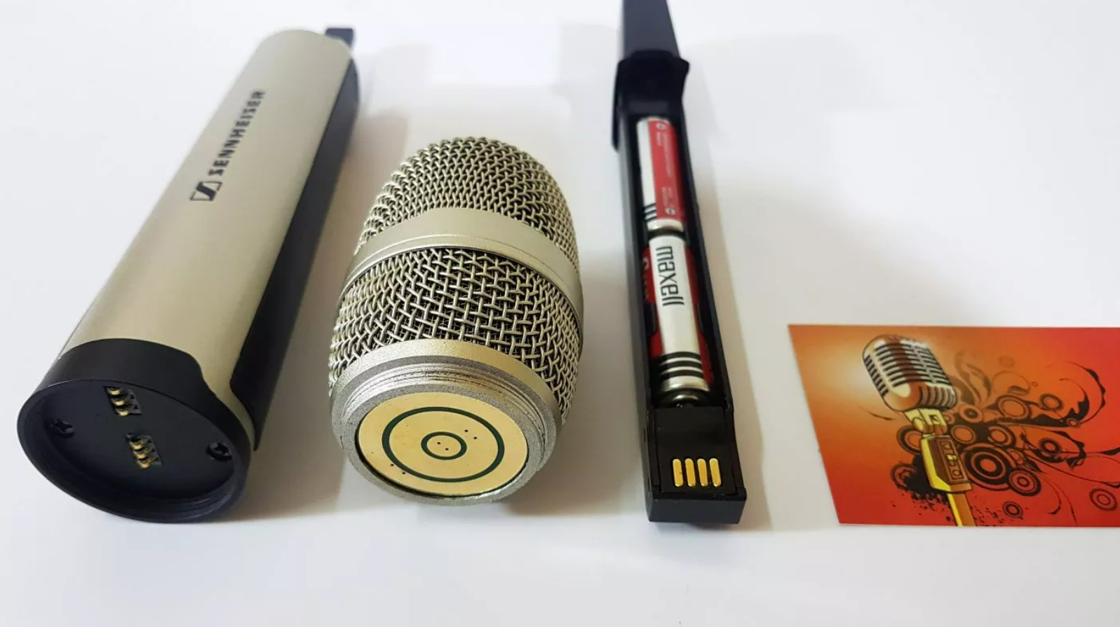 [MIỄN SHIP] Micro Không Dây Sennheiser SKM 9000 4 Anten- Dòng Micro Chuyên Hát Karaoke Và Trình Diễn Sân Khấu - Công Nghệ Kỹ Thuật Số Đẳng Cấp Thế Giới - Thiết Kế Tối Ưu, Trang Bị Khả Năng Chống Sốc Hoàn Hảo Bảo Hành 12 Tháng