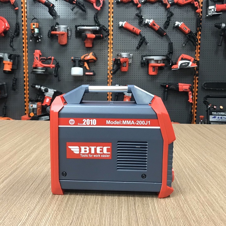Máy hàn que mini Btec MMA-200J1 Có Màn Hình Hiển Thị