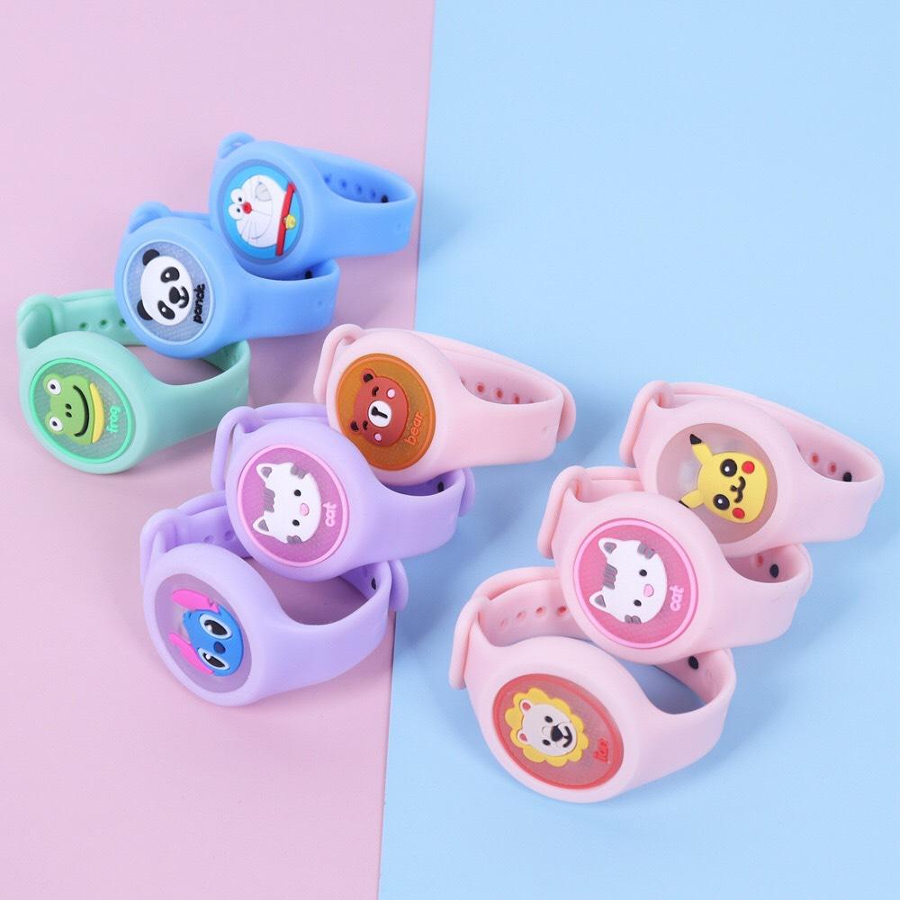 Vòng tay đuổi muỗi cho bé có đèn led phát sáng