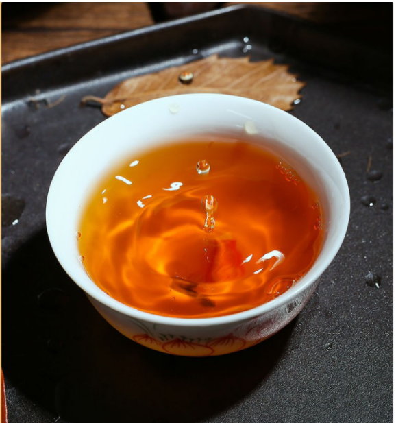 [HCM]trà đại hồng bào lon 200gr