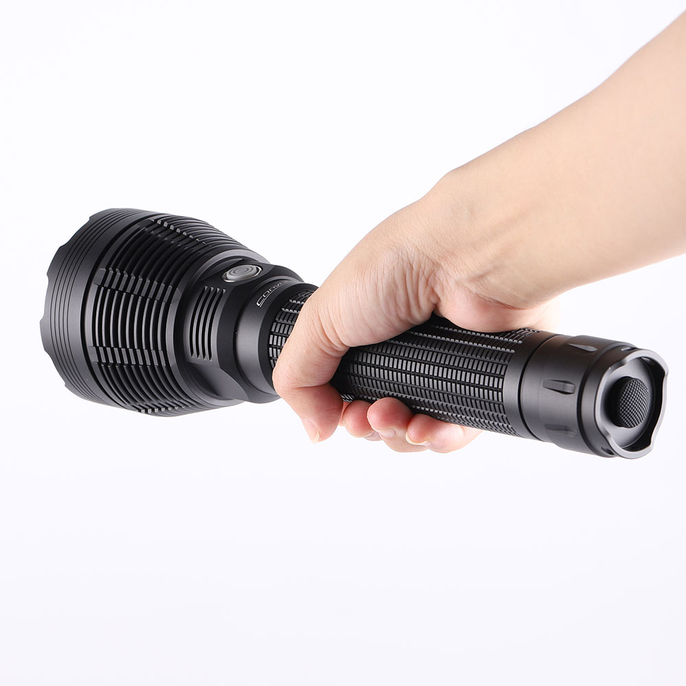 [Nhập RS0822 giảm 30k cho đơn 99k]Convoy L7 SBT90.2 6500 LUME CHIẾU XA 1400M