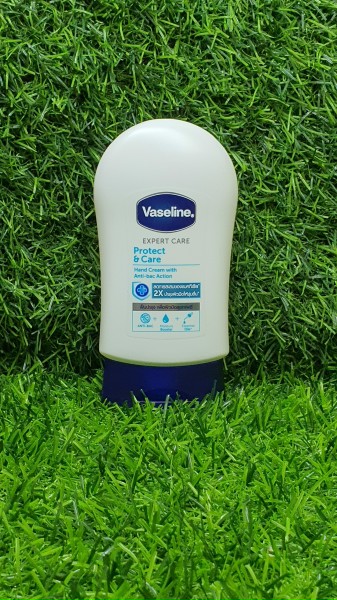 Kem dưỡng da tay và móng Vaseline 85g