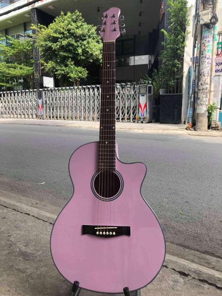 Guitar Acoustic màu hồng phấn - Tặng kèm 4 món phụ kiện cần thiết