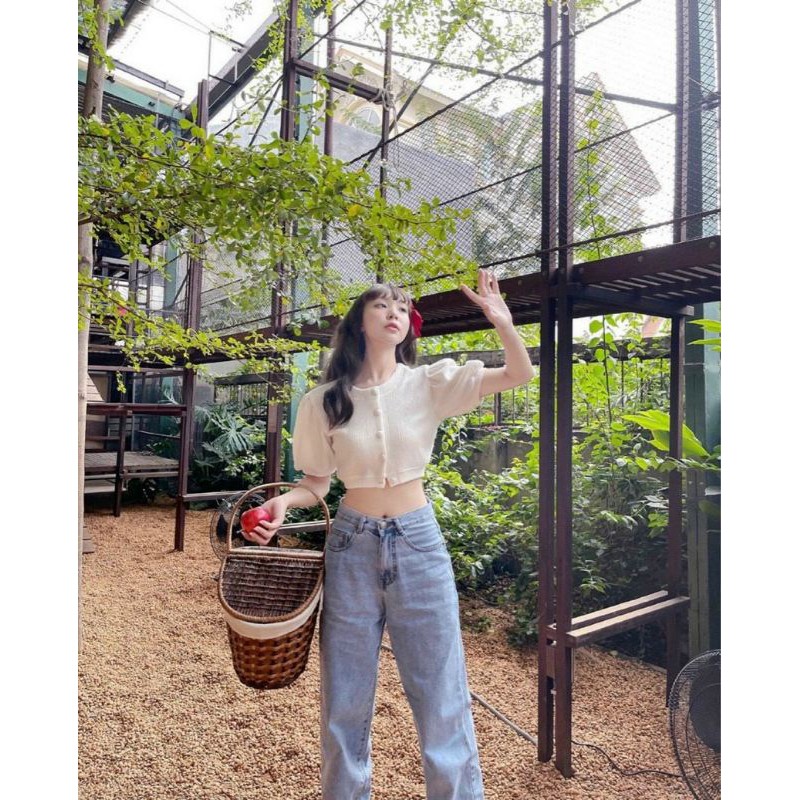 áo crop gân nút bọc tay phồng