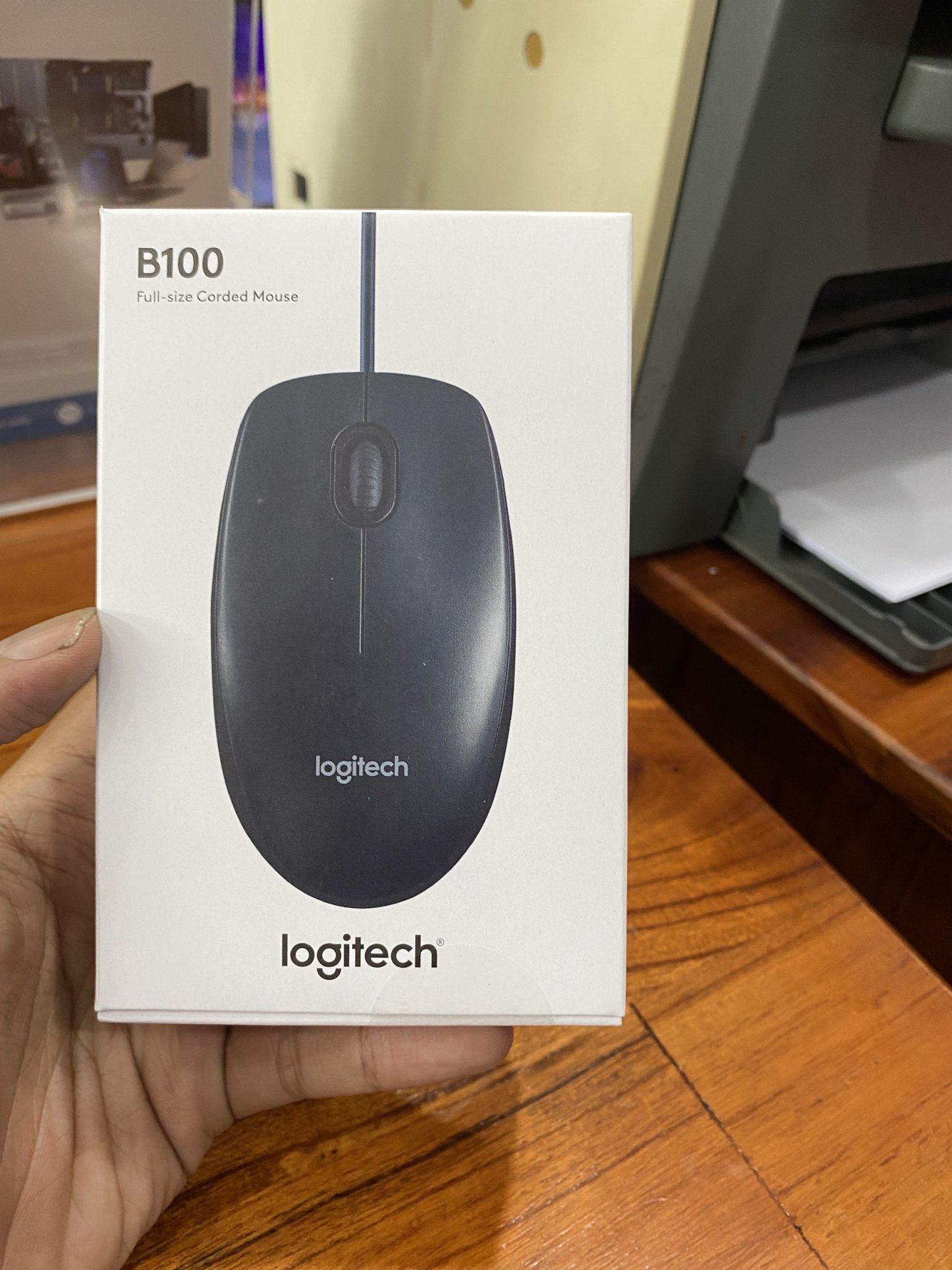 Chuột máy tính Logitech b100