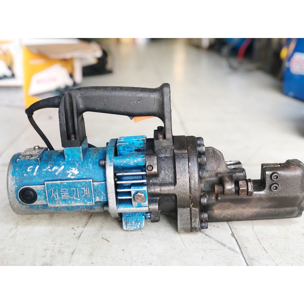 Máy Cắt Sắt Thủy Lực Cầm Tay Phi 25 Hàn Quốc ( cũ)