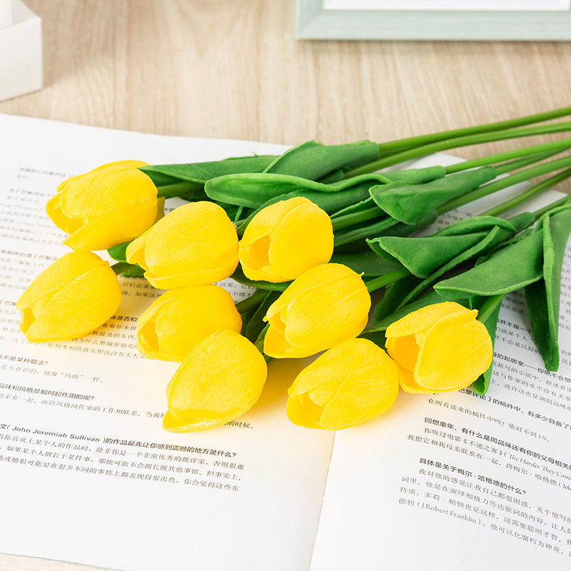 Hoa Tulip  VI019 ( cao 33 cm, hoa dài 5-6cm), hoa giả trang trí